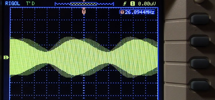 Best Oscilloscope for Ham Radio – A Comprehensive Guide