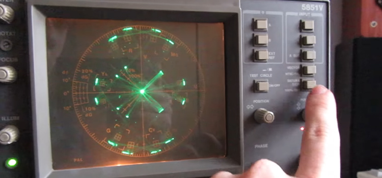 Oscilloscope versus Vector scope