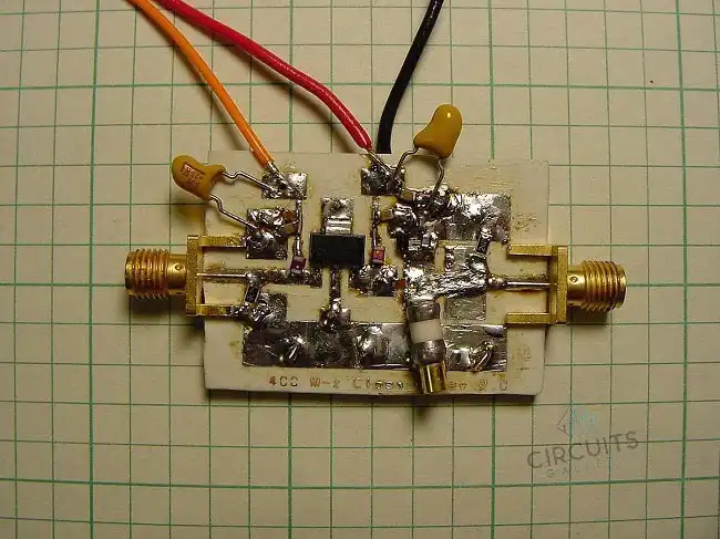 An RF Amplifier in PCB Board